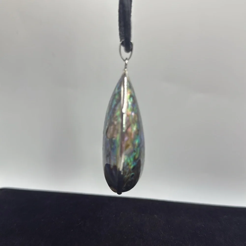 Large Rainbow Abalone Shell Pendant Necklace 18KGP Statement Piece - Picture 4 of 4